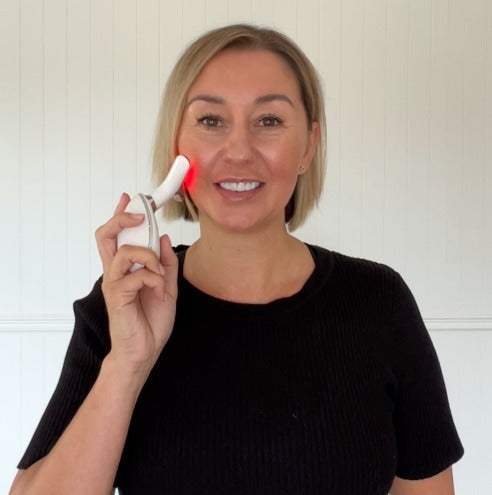 TENSY 3-en-1 Escultor Facial LED